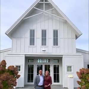 Meet your Posher, Stephanie